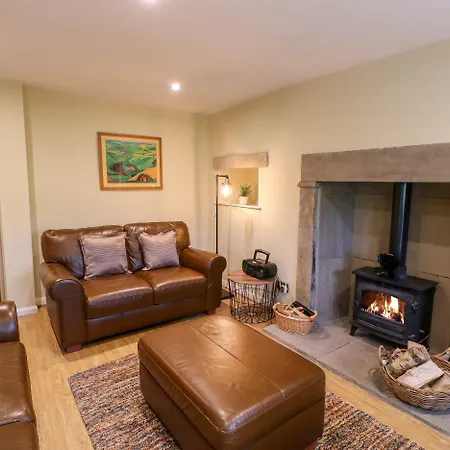 Margaret's * Feetham